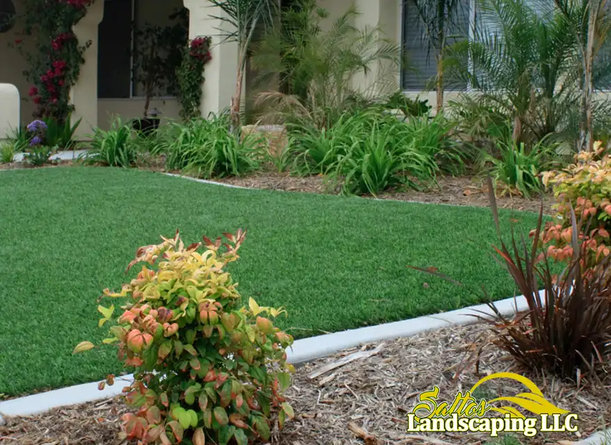 synthetic-grass-maintenance-tips.